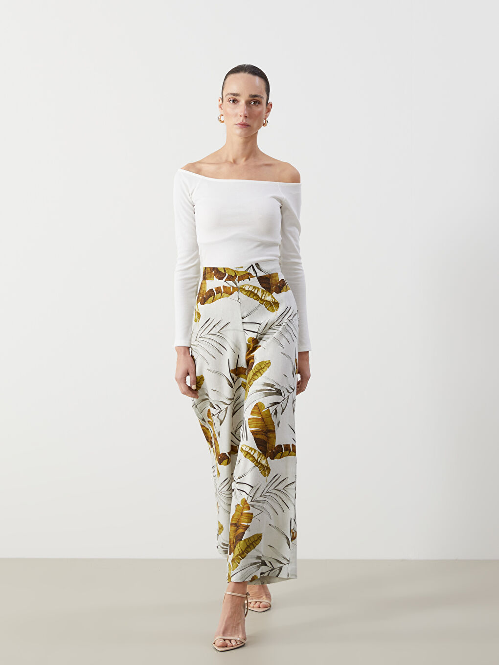 Ekru Beli Lastikli Desenli Keten Karışımlı Kadın Pantolon