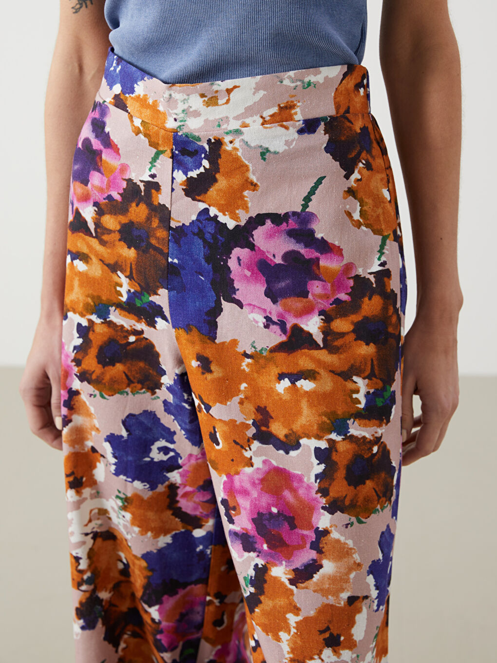 Women's Elastic Waist Floral Linen Blend Trousers -S5KQ81Z8-LT4