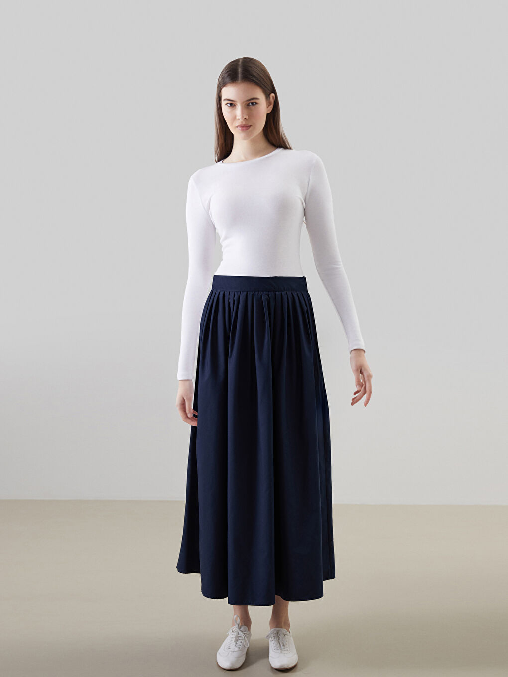 LCW Modest Lacivert Loose Fit Kadın Kloş Etek