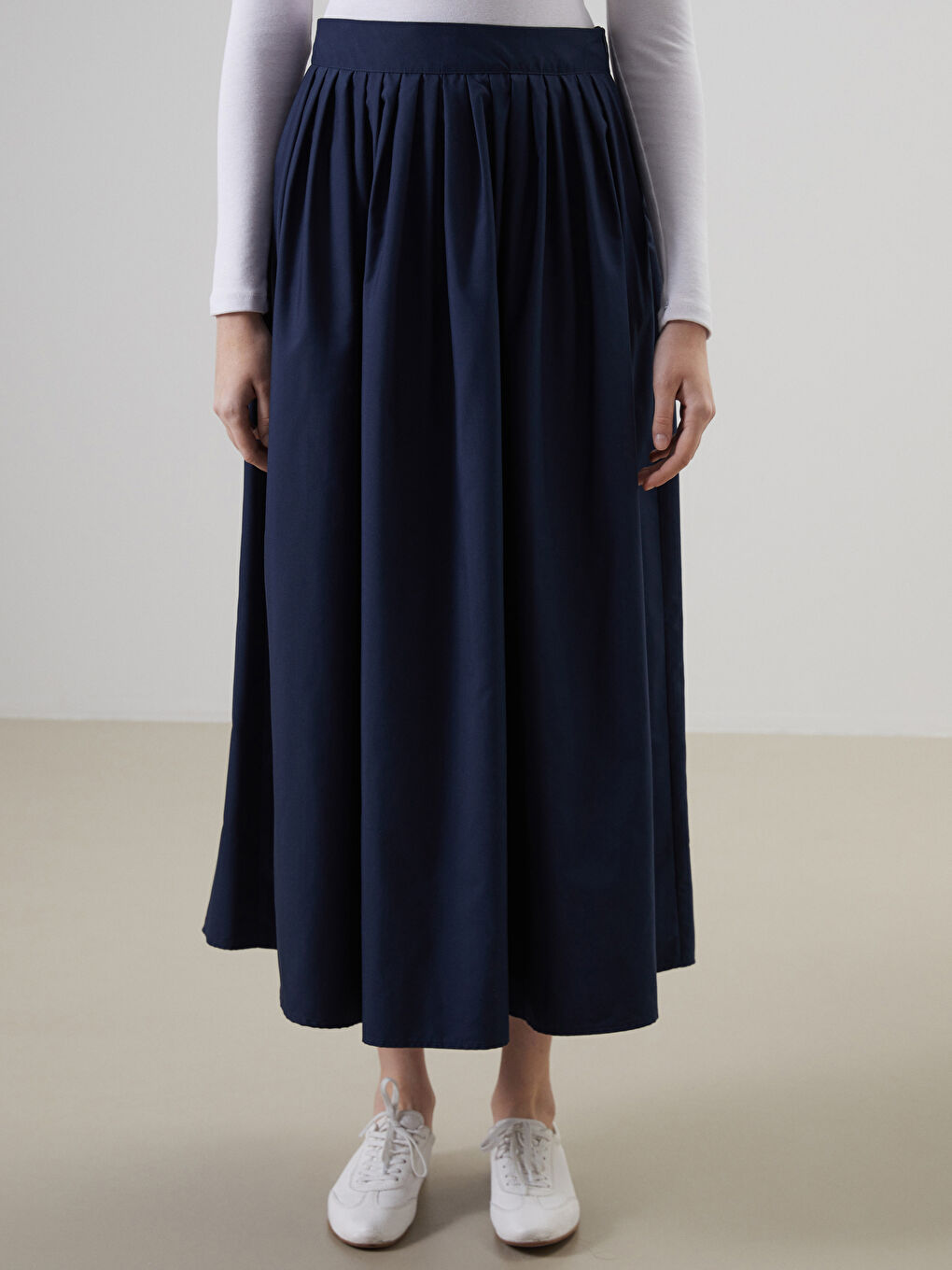 LCW Modest Lacivert Loose Fit Kadın Kloş Etek - 1