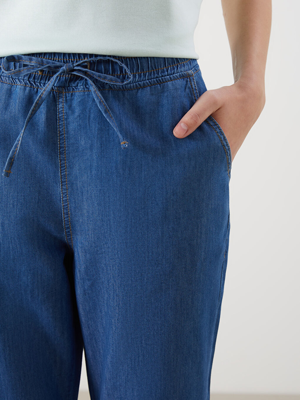 Jean Coupe Maman à Taille Élastiquée pour Femmes-2