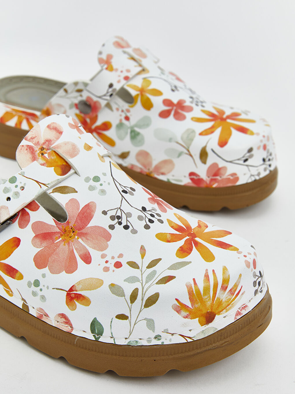 Karışık Tek Bantlı Çiçek Desenli Kadın Terlik-2