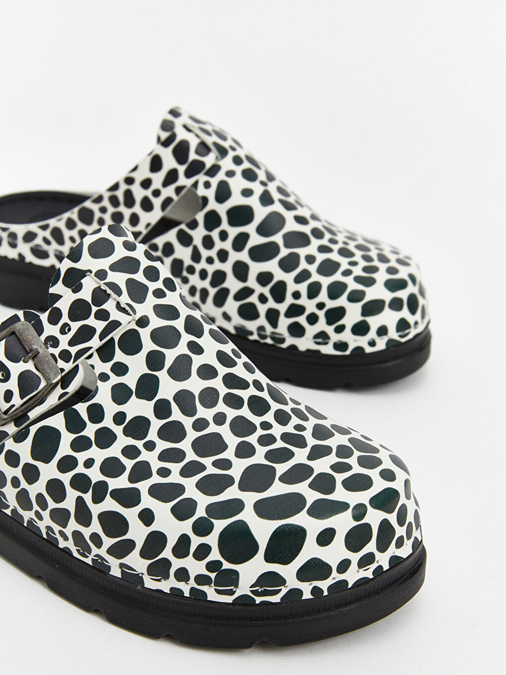 Karışık Puantiye Desenli Kadın Ev Terliği-4