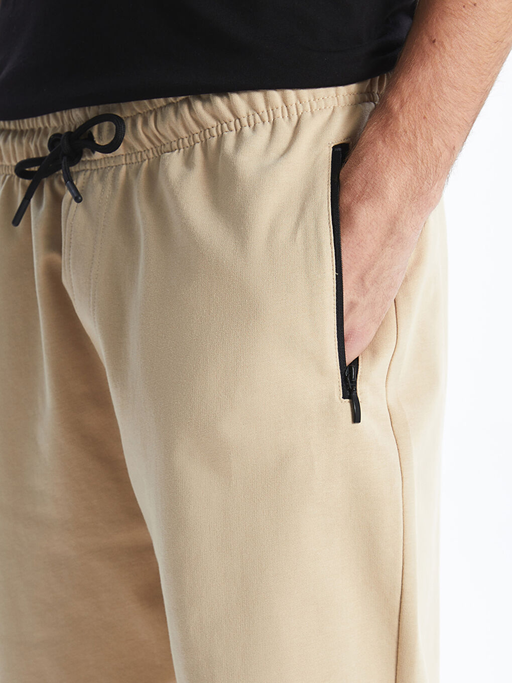 Standard Fit Men's Jogger Sweatpants -S5KS42Z8-KNF