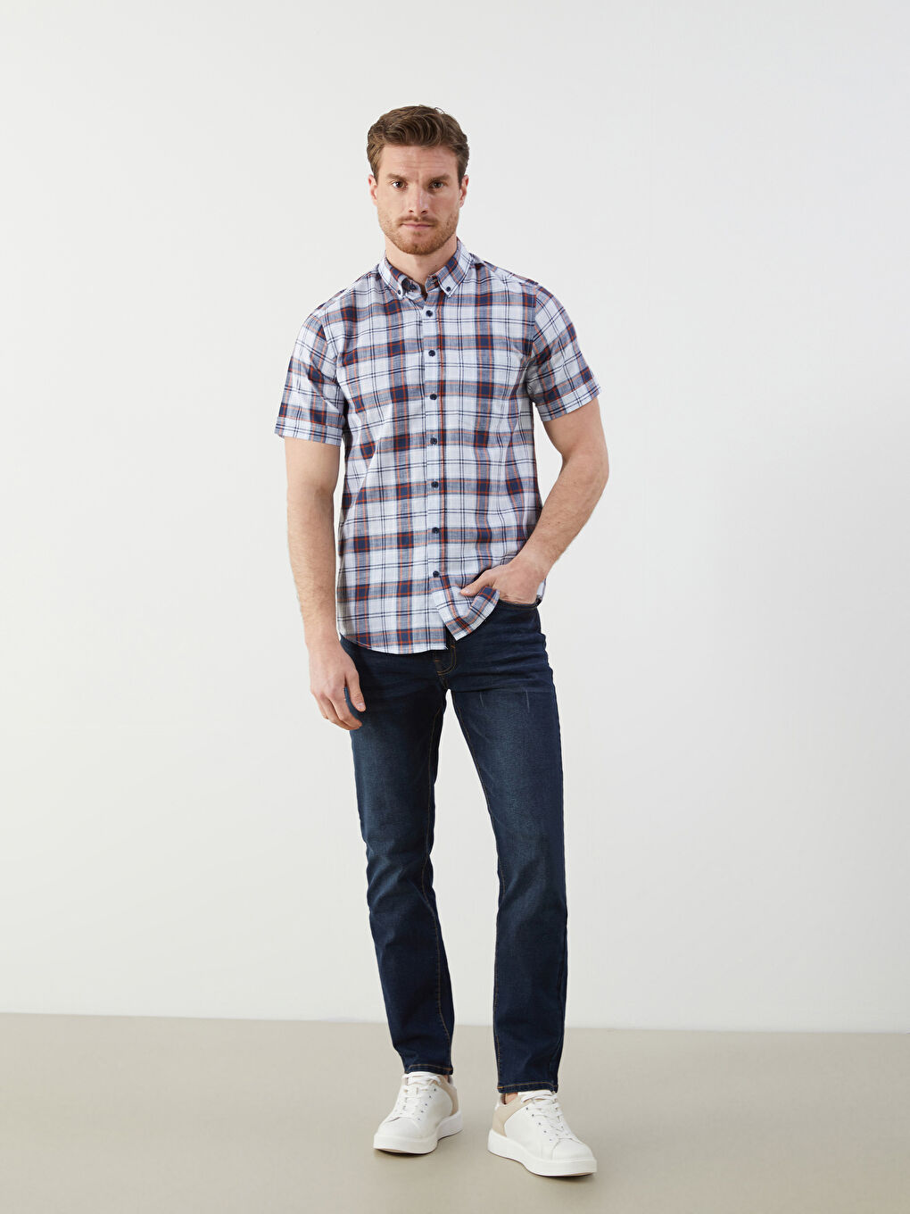 Kahverengi Regular Fit Kısa Kollu Ekose Erkek Gömlek-1