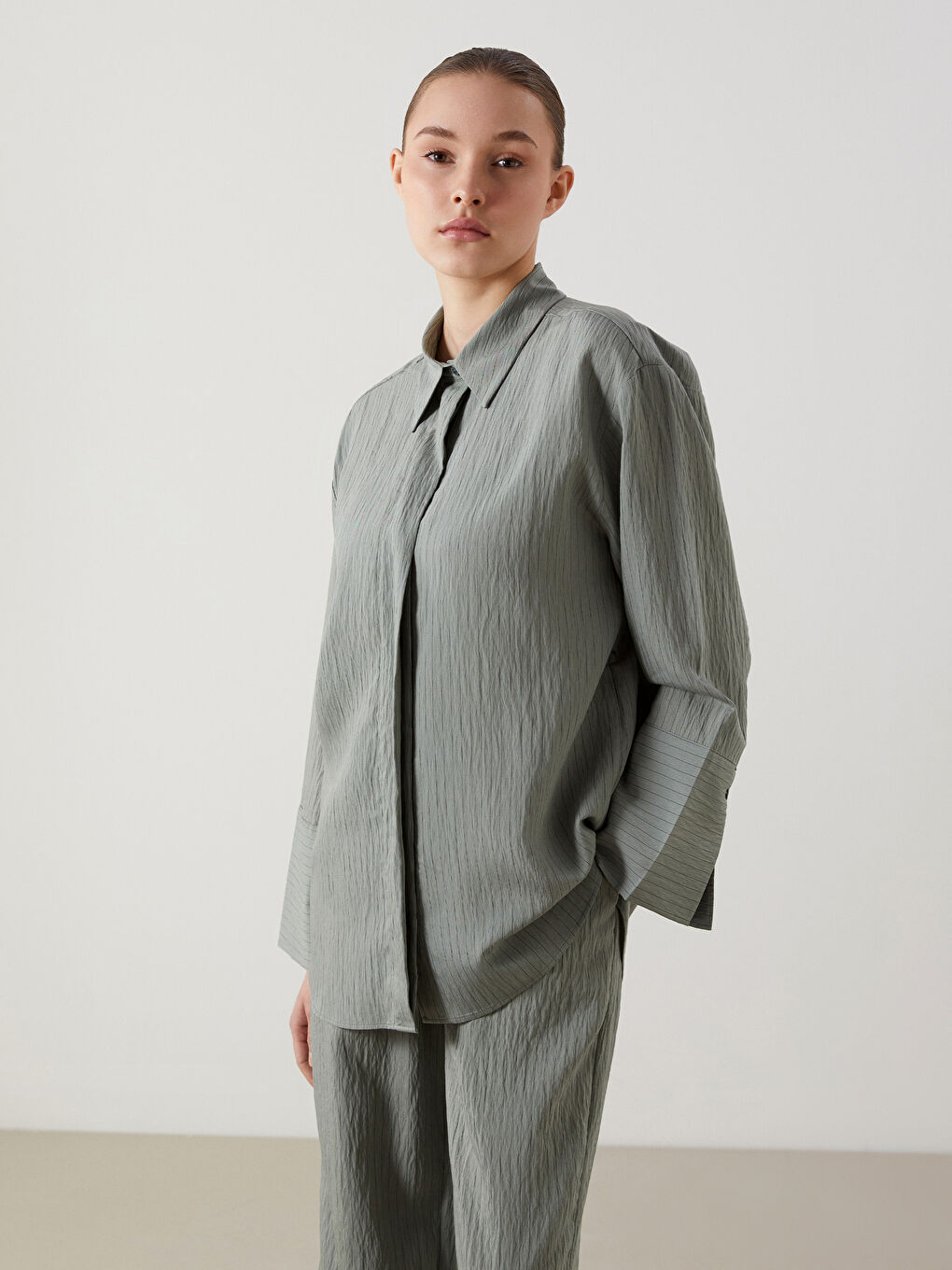 LCW Modest Modal Blend Oversize Women's Shirt Tunic -S5KS89Z8-LGD