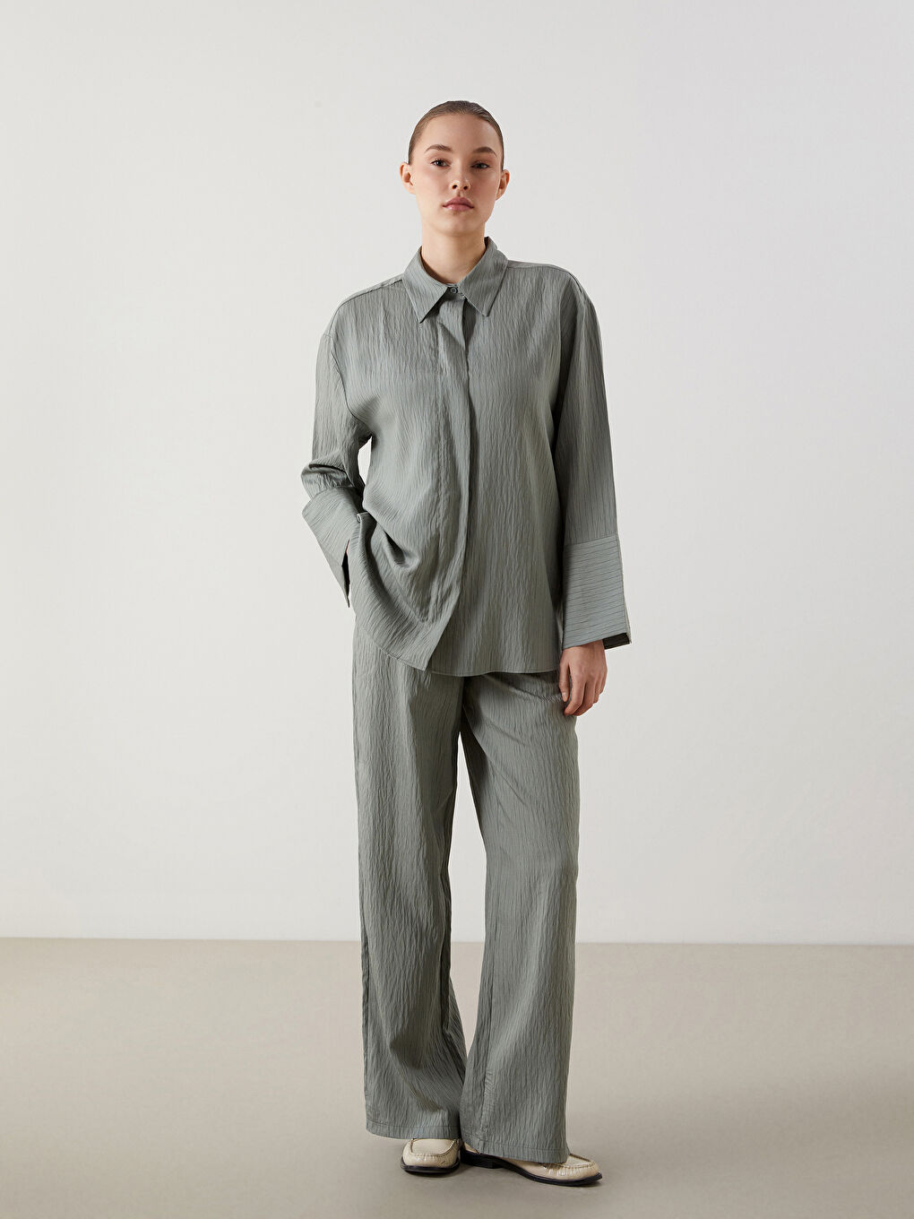 LCW Modest Modal Blend Oversize Women's Shirt Tunic -S5KS89Z8-LGD