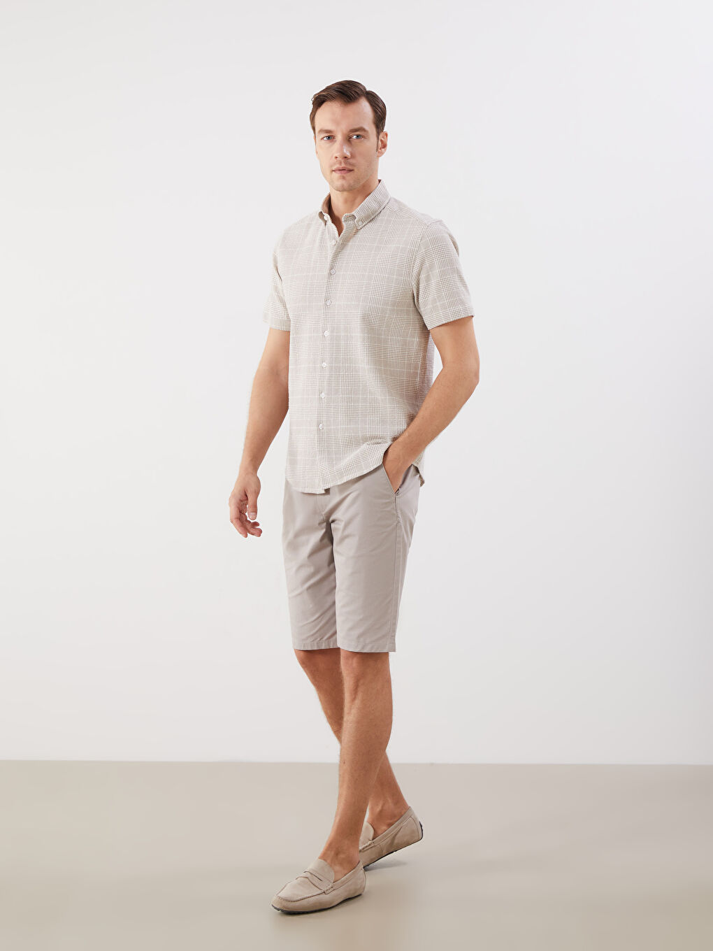 Bej Regular Fit Kısa Kollu Ekose Poplin Erkek Gömlek-1