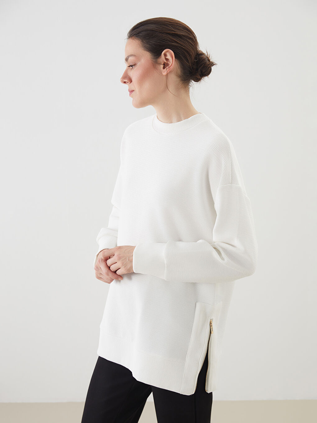 Ekru Bisiklet Yaka Oversize Kadın Sweatshirt Tunik