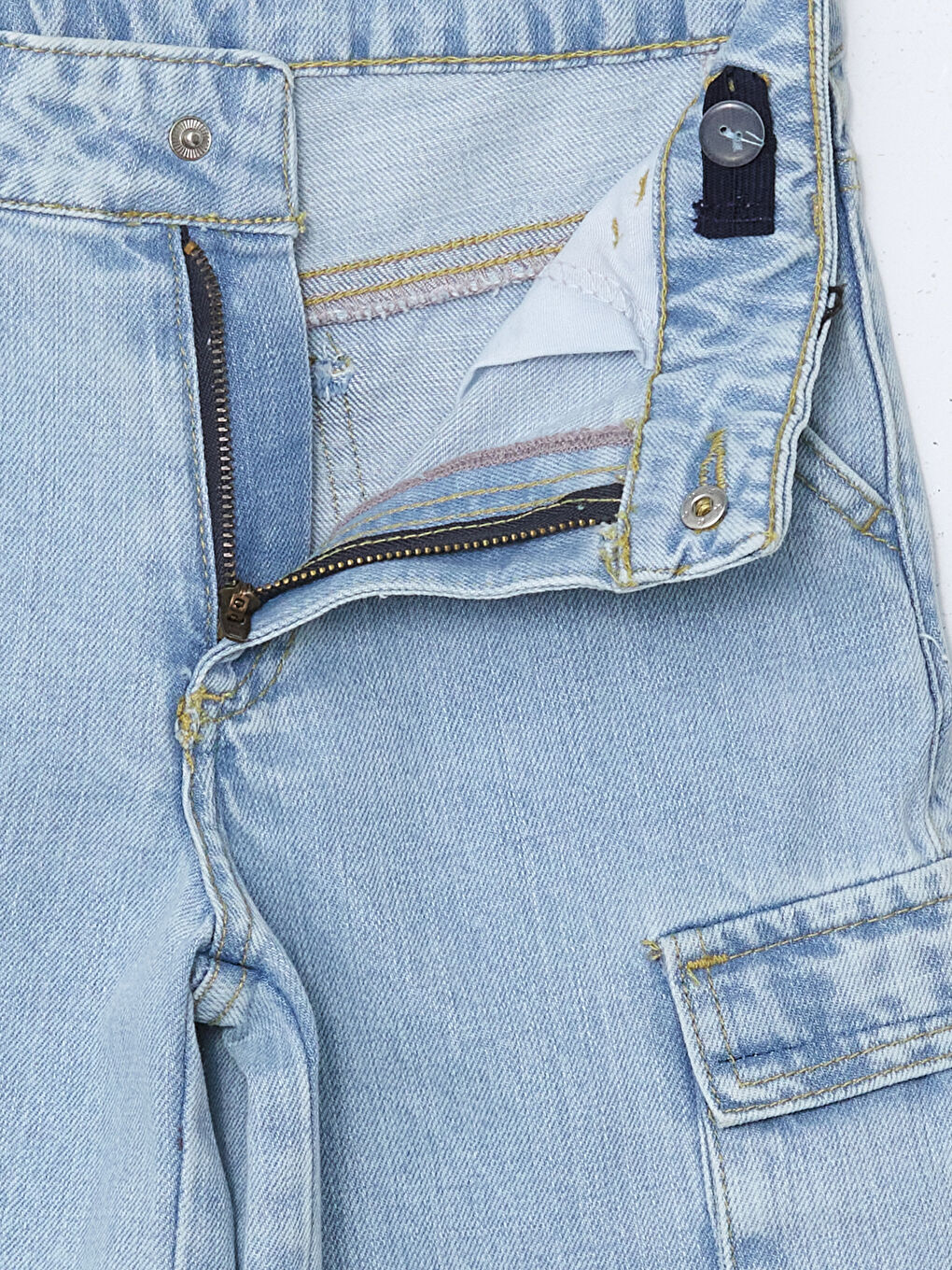 LCW Kids Adjustable Elastic Waist Girls' Cargo Jeans -W54887Z4-V2T