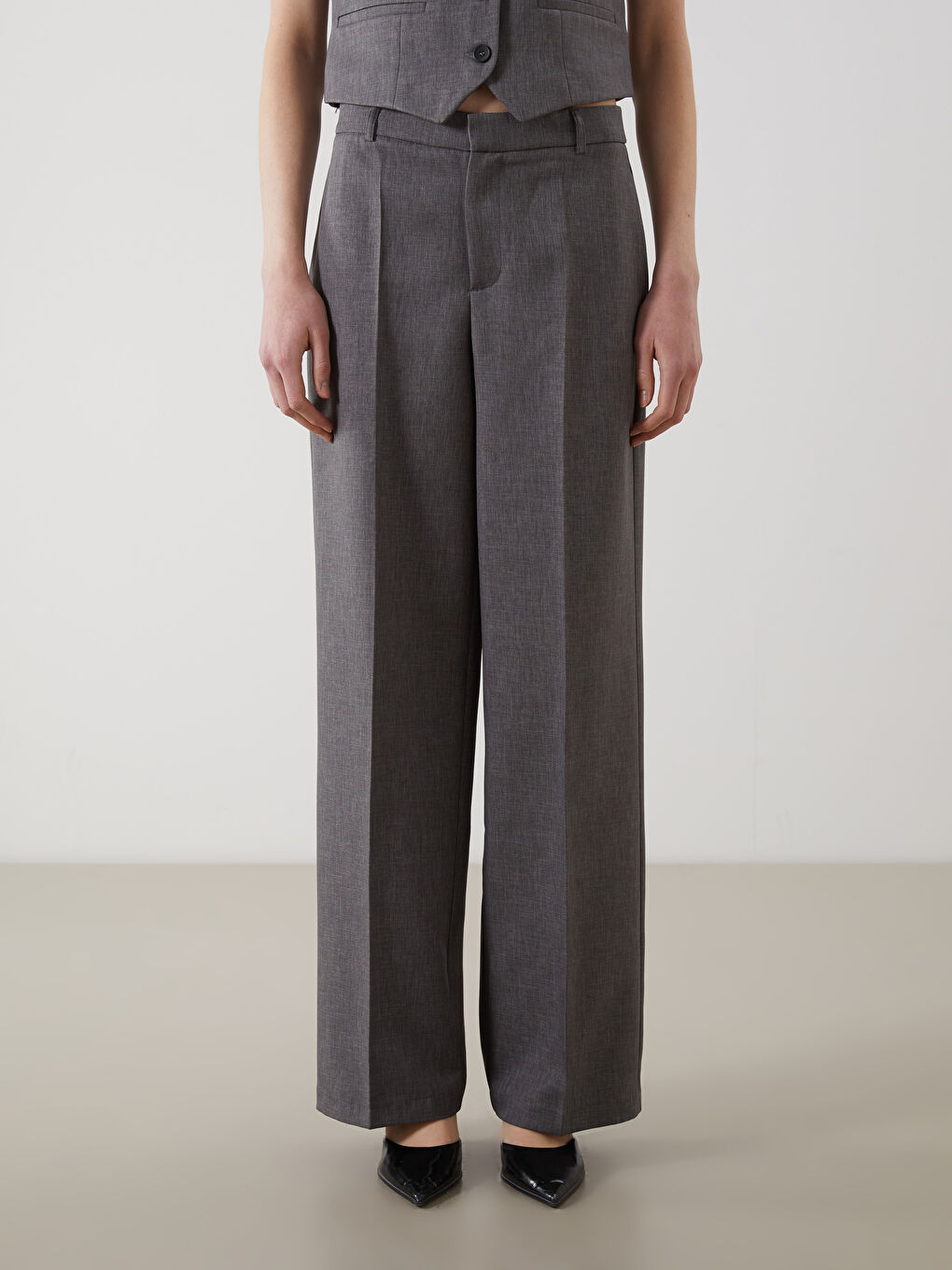 LCW Vision Gri Standart Fit Kadın Pantolon - 1