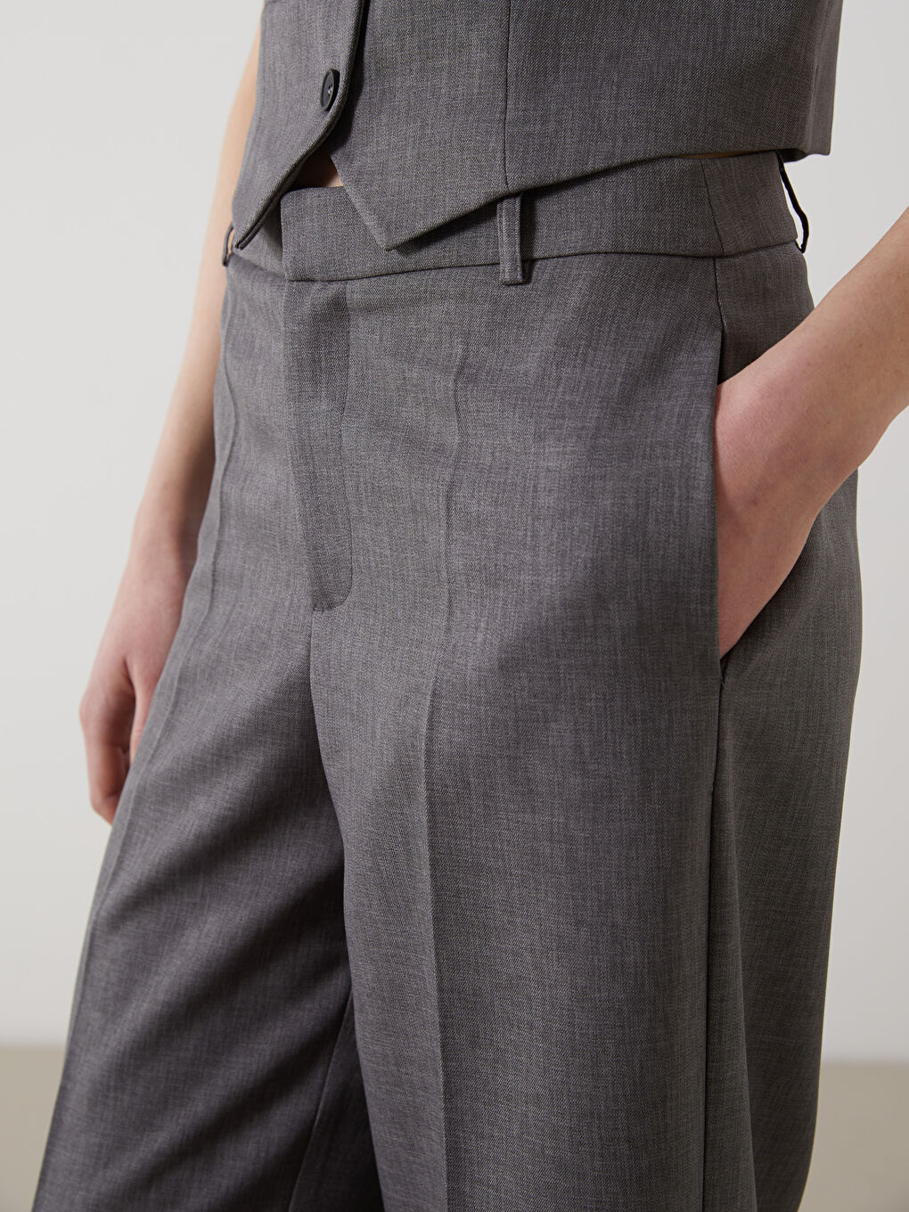 LCW Vision Gri Standart Fit Kadın Pantolon - 2