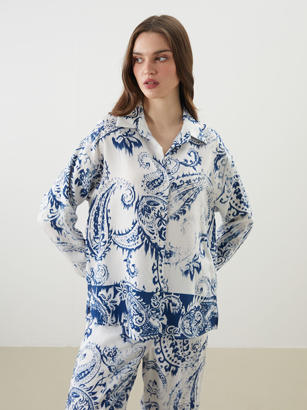 LCW Vision Mavi Desenli Oversize Kadın Gömlek