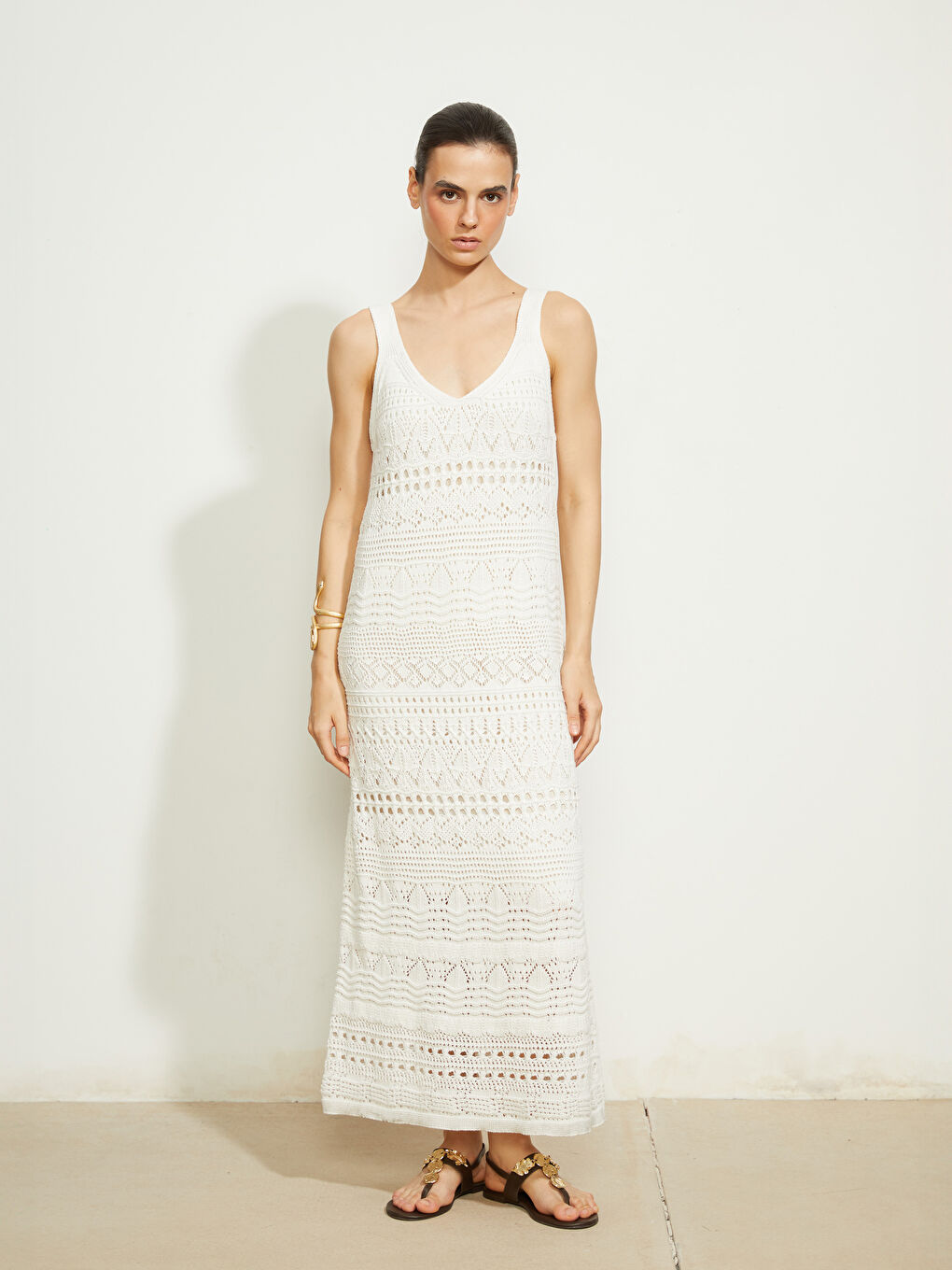 Ekru V Yaka Ajurlu Kadın Triko Elbise-2