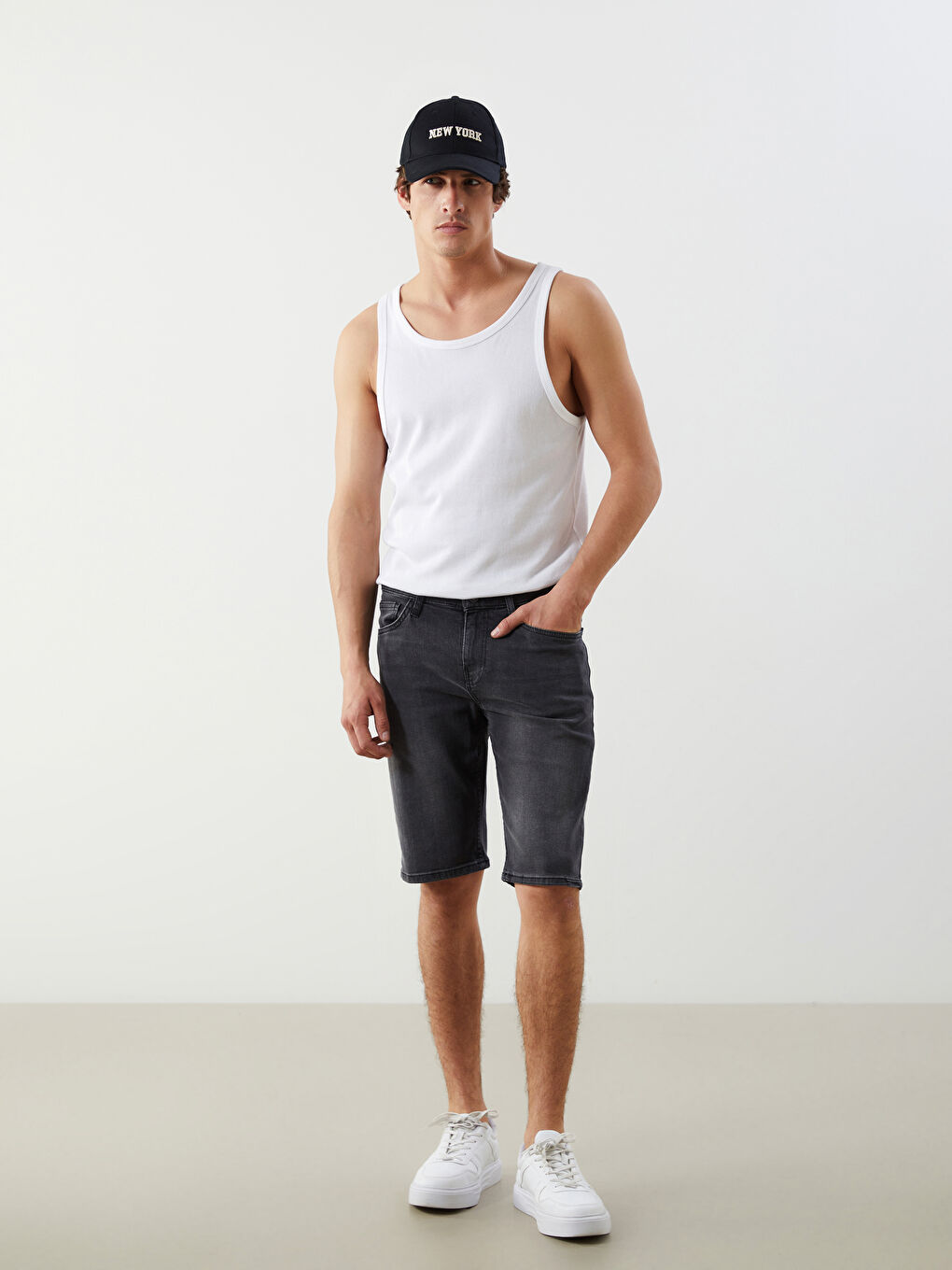 Standard Fit Men's Jean Shorts -S5L077Z8-M0U