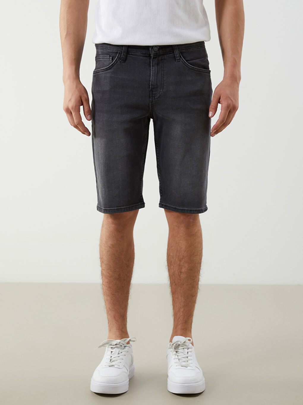 Standard Fit Men's Jean Shorts -S5L077Z8-M0U