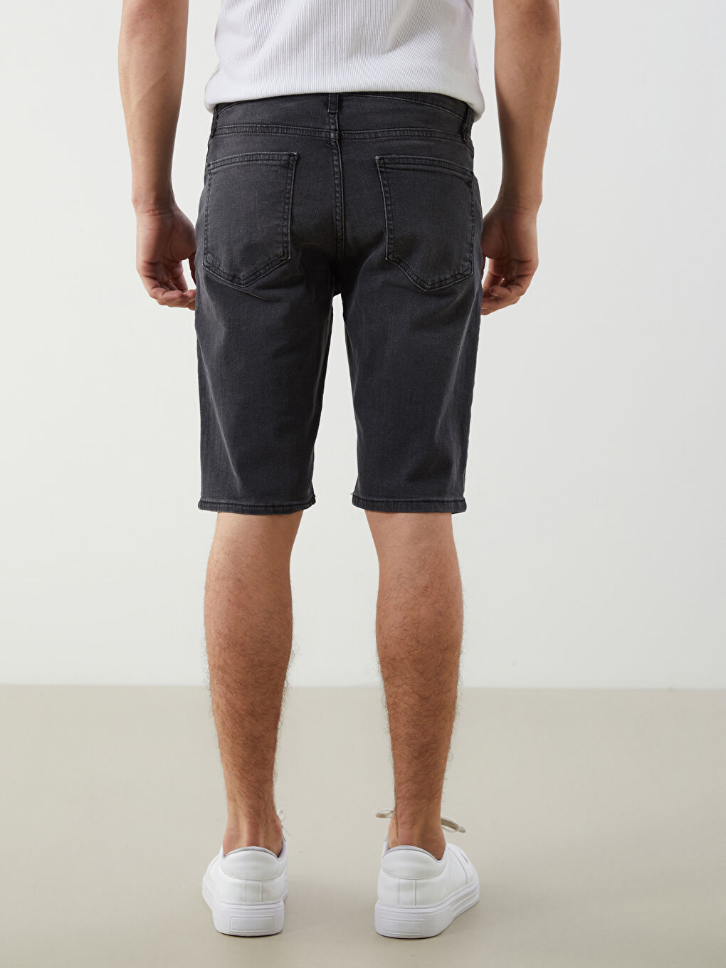 Standard Fit Men's Jean Shorts -S5L077Z8-M0U