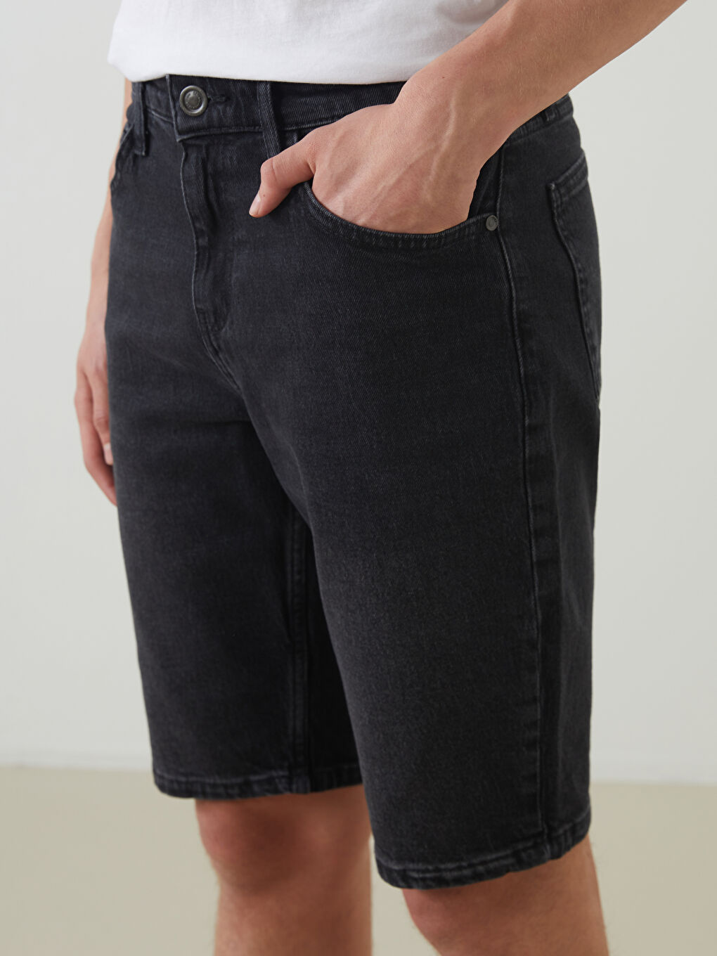 Slim Fit Men's Denim Shorts -S5L079Z8-M0U