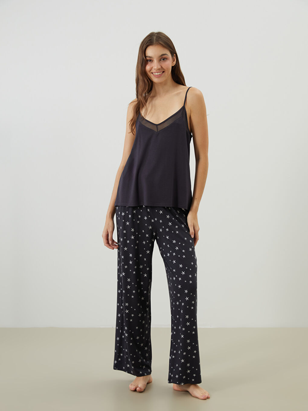 LCW DREAM Crew Neck Printed Women's Pyjama Set -S5L115Z8-LQ9