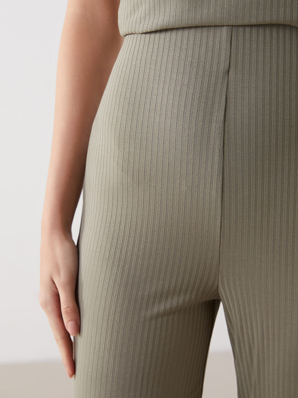 Teksturisane pantalone za žene sa elastičnim strukom -S5L147Z8-RYR