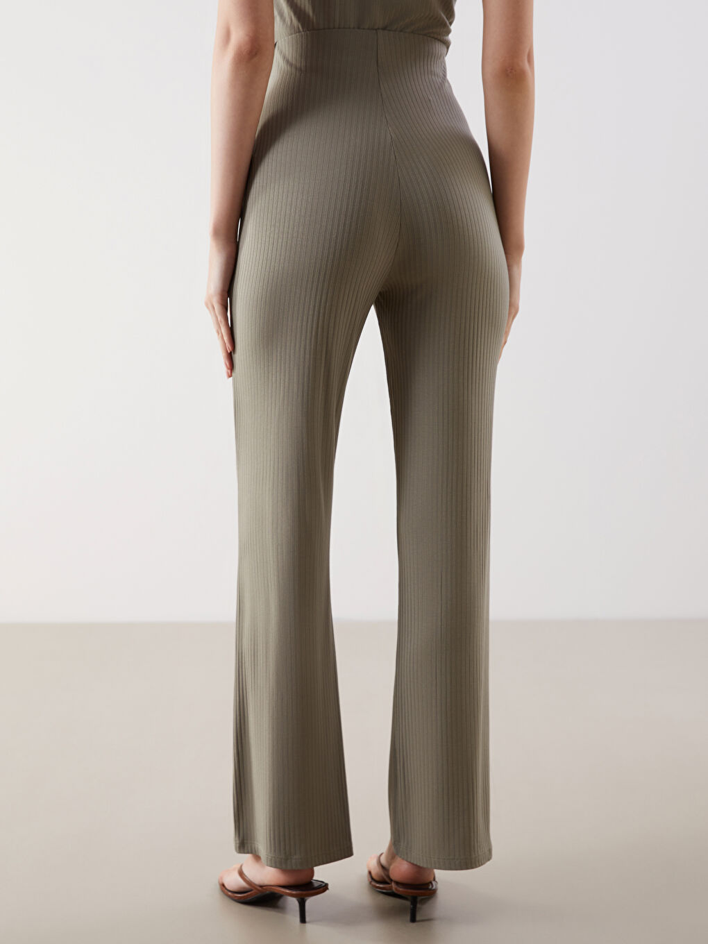 Teksturisane pantalone za žene sa elastičnim strukom -S5L147Z8-RYR