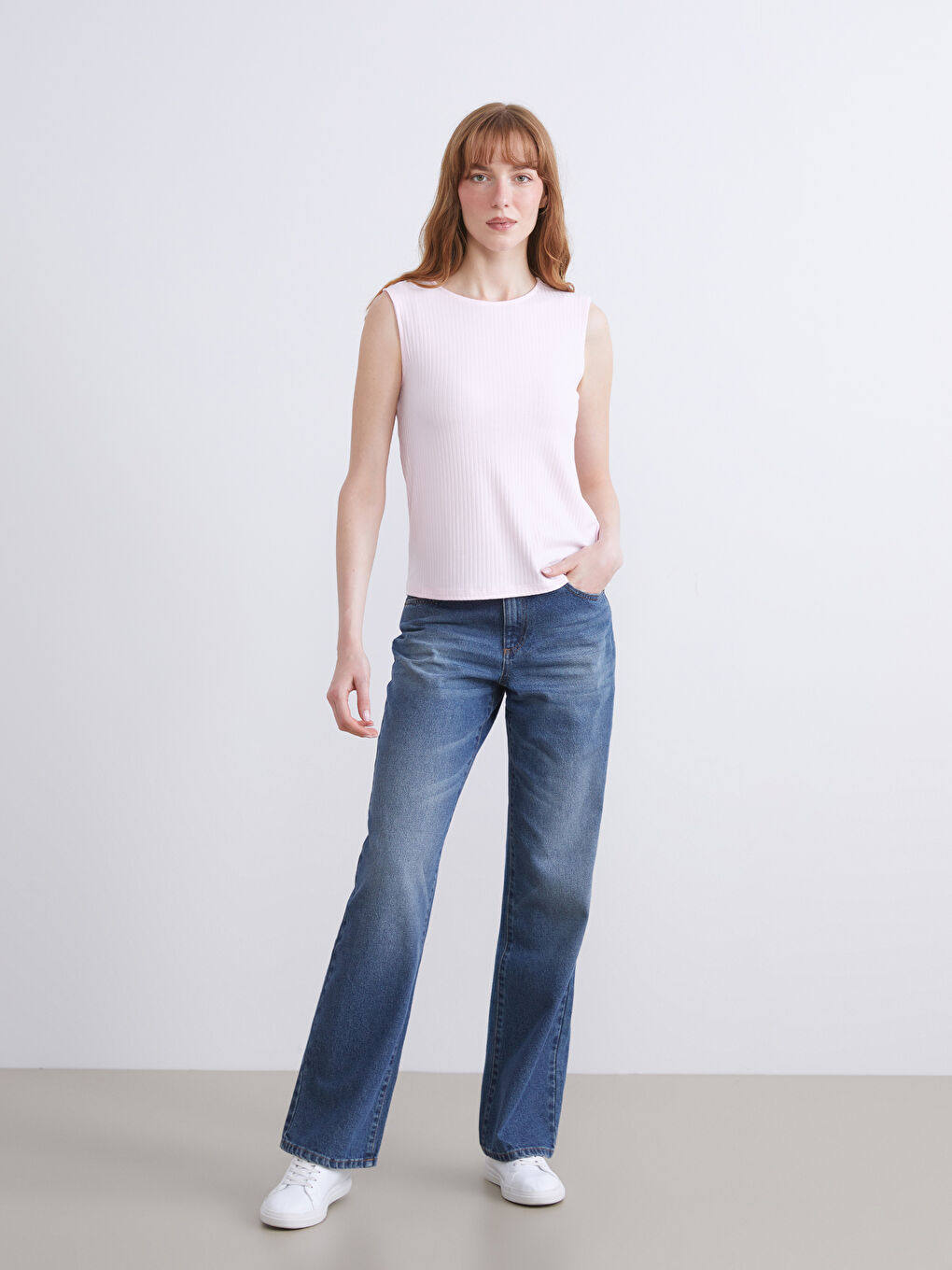 Pembe Bisiklet Yaka Dokulu Kadın Atlet-1