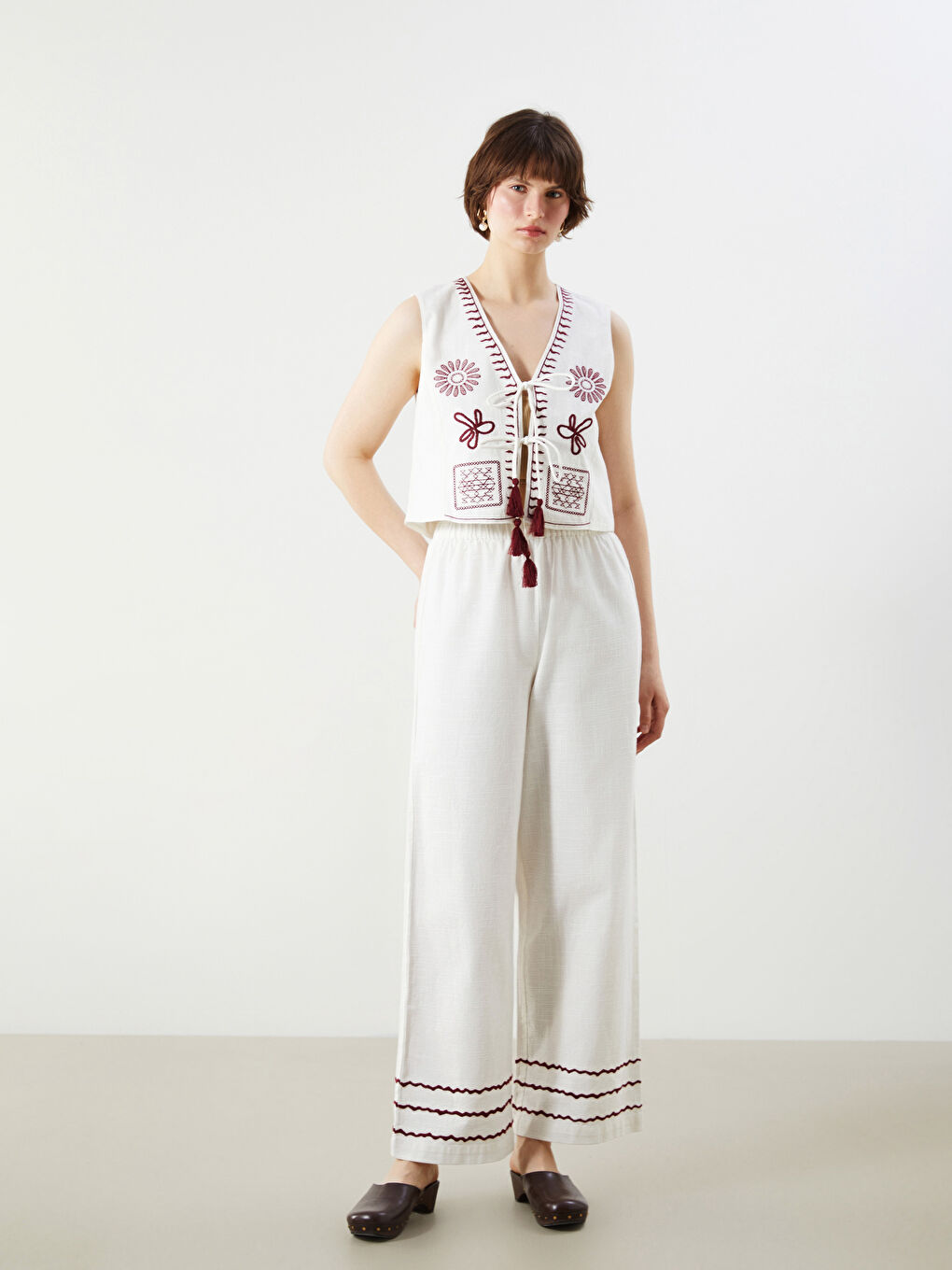 LCWAIKIKI Classic Frau ROT Hosen -S5L270Z8-LTQ