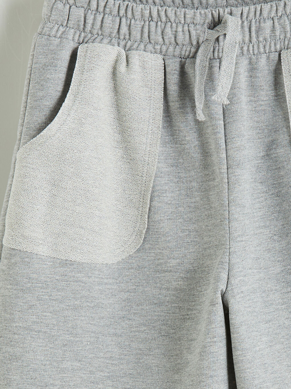 Gri Beli Lastikli Kız Çocuk Şort-2