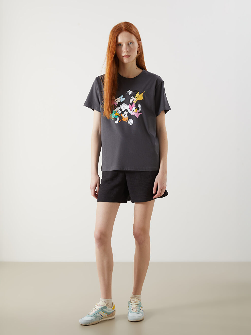 Crew Neck Mickey and Friends Licensed Oversize Women's T-Shirt-1