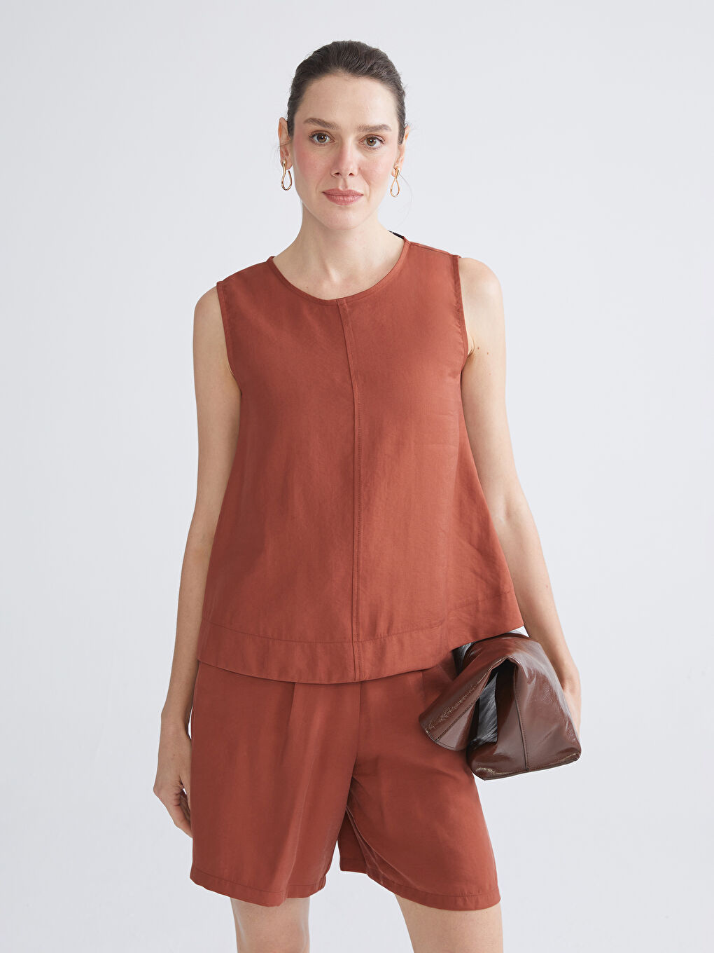 Kahverengi Bisiklet Yaka Modal Karışımlı Bluz-1