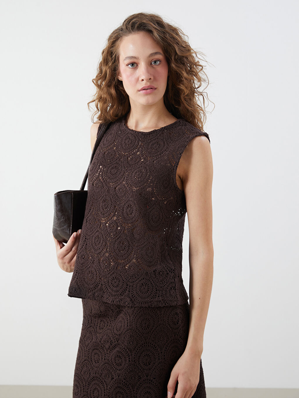 LCWAIKIKI Classic Woman BROWN Blouse -S5L372Z8-KPX