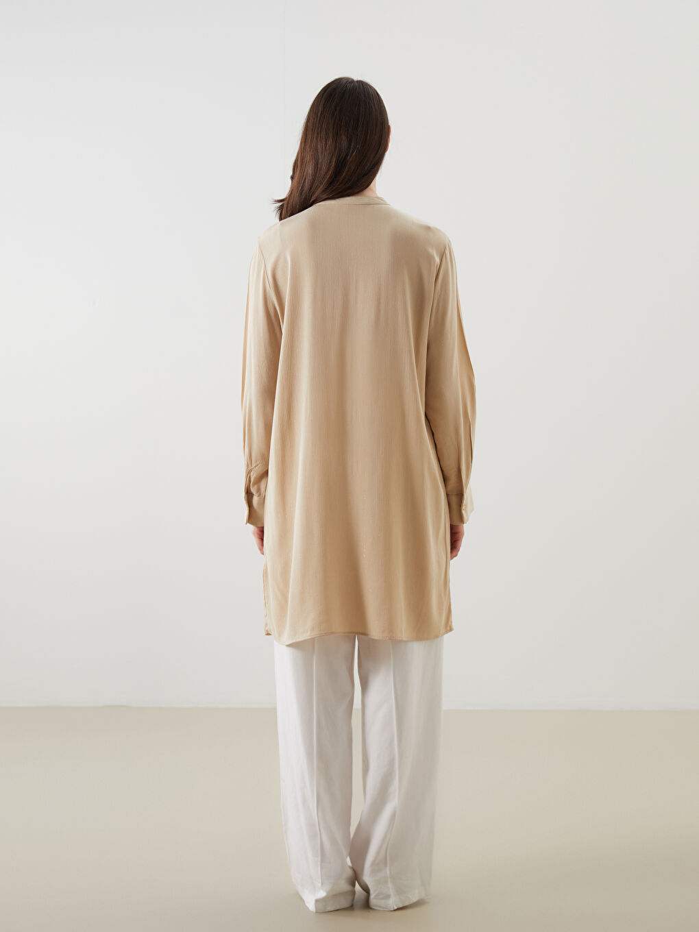 Bej Hakim Yaka Desenli Kadın Gömlek Tunik-3