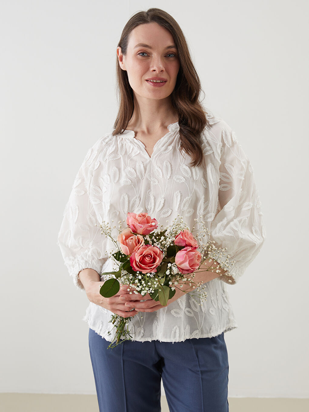 LCW Grace Notch Neck Embroidered Women's Blouse -S5L402Z8-FFB