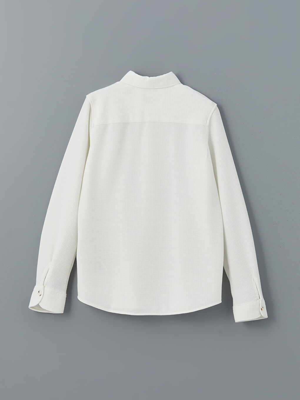Beyaz Uzun Kollu Dokulu Erkek Çocuk Gömlek-1