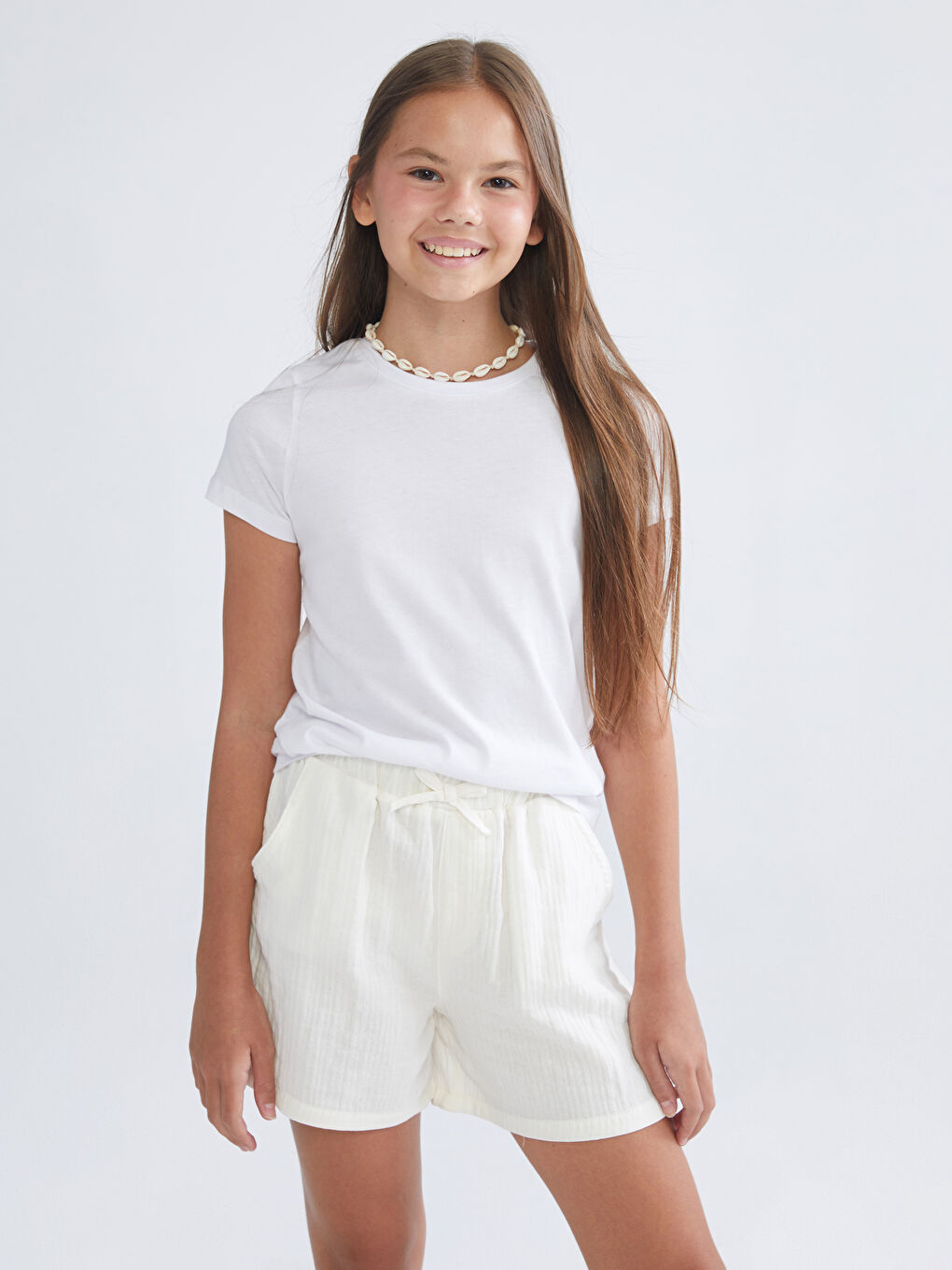 Ekru Beli Lastikli Müslin Kız Çocuk Şort-1