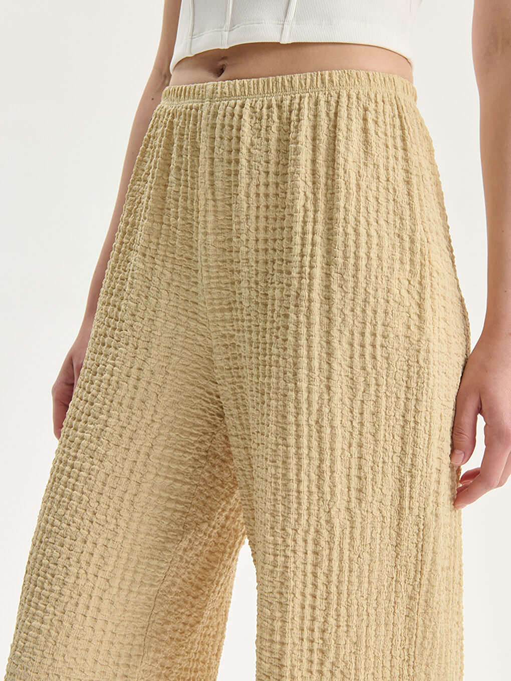 Elasticated Waist Textured Women's Trousers -S5L622Z8-FMD
