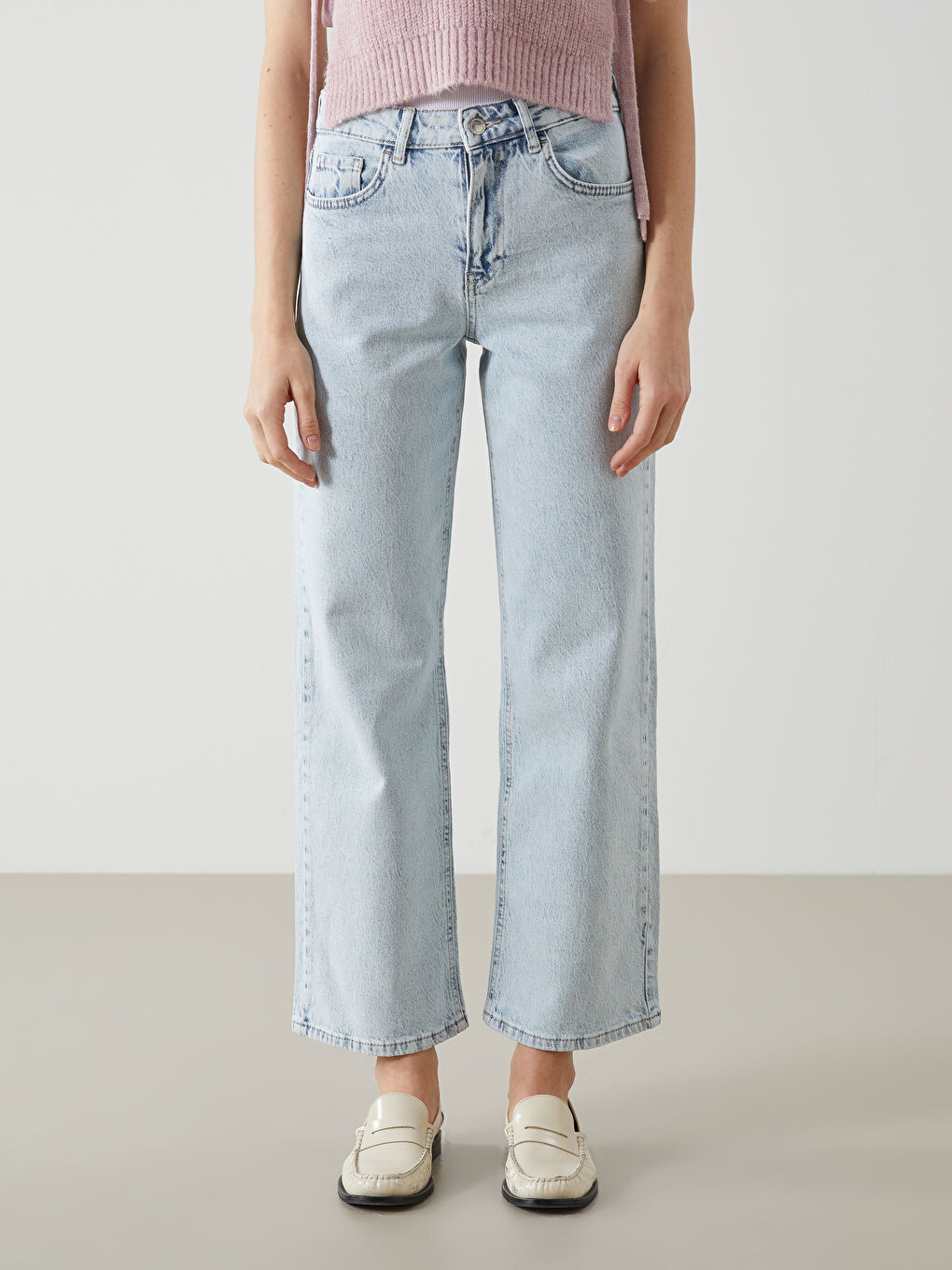 Straight Fit Women's Jeans-1