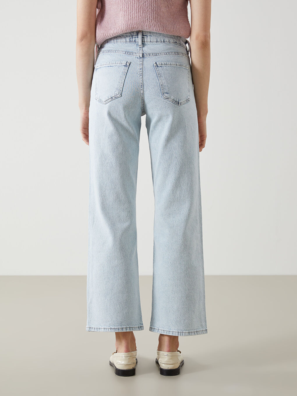 Straight Fit Women's Jeans-3