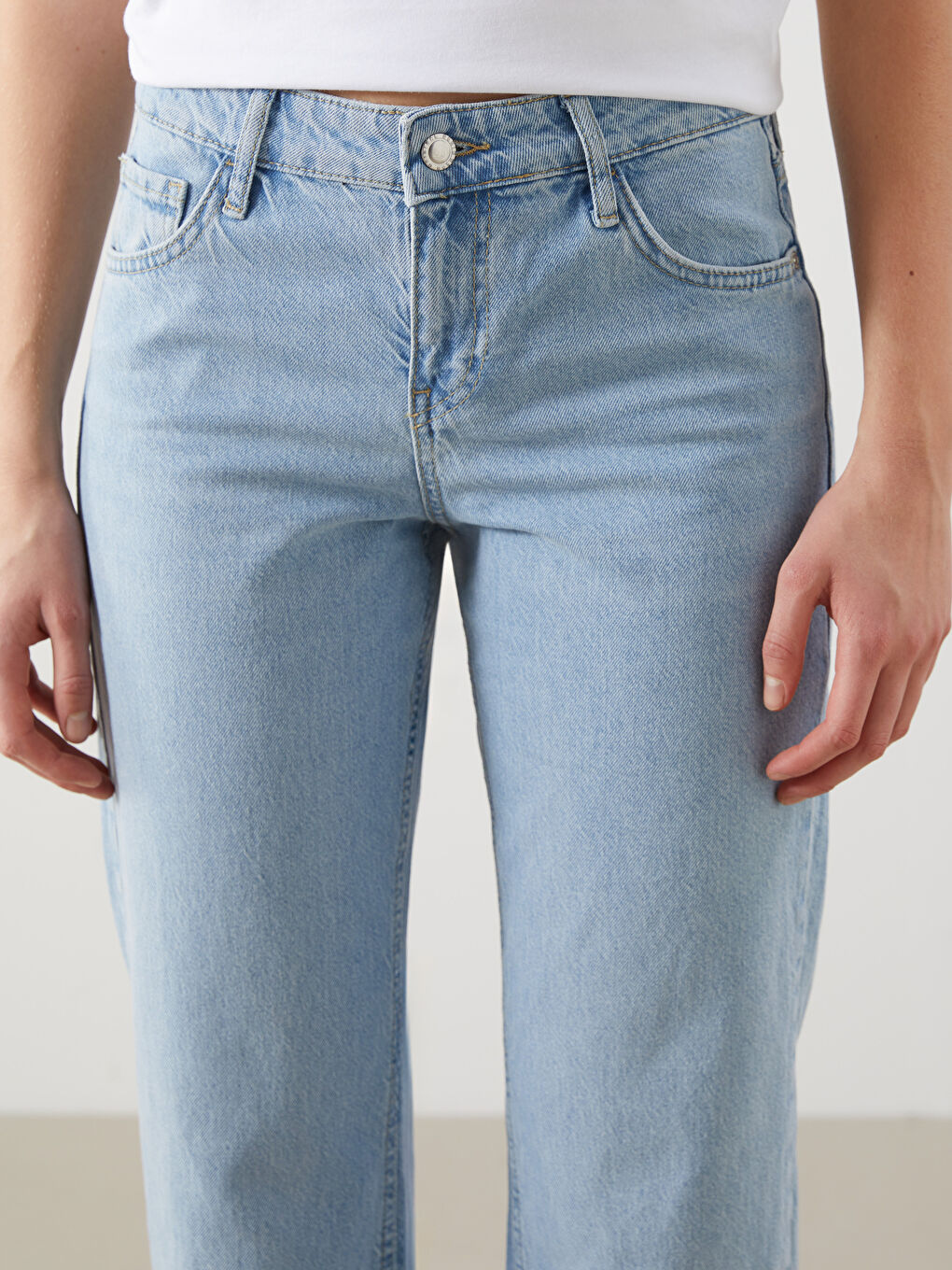 Straight Fit Women's Jeans-2
