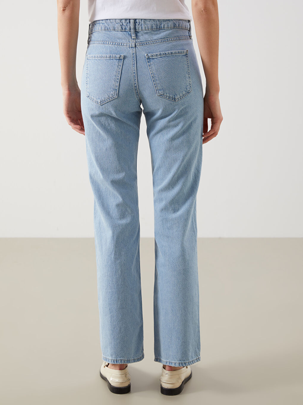 Straight Fit Women's Jeans-3