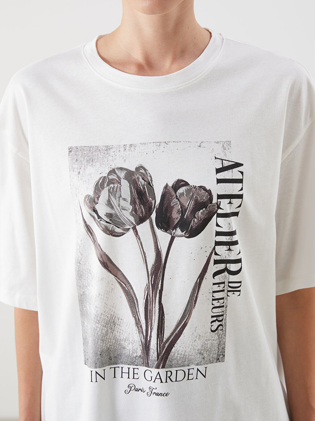 Crew Neck Printed Oversize Women's T-Shirt-2