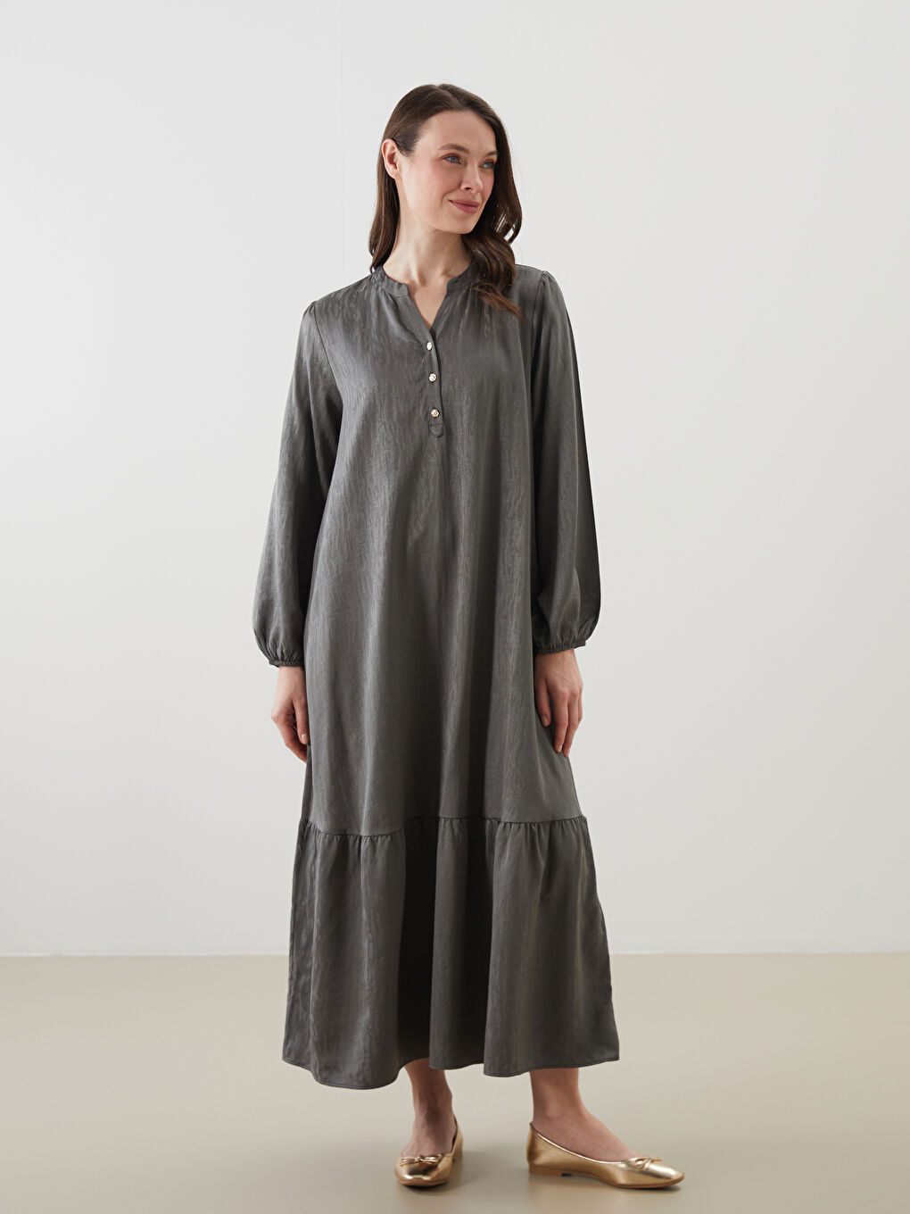 Haki Kaçık Yaka Desenli Elbise-1