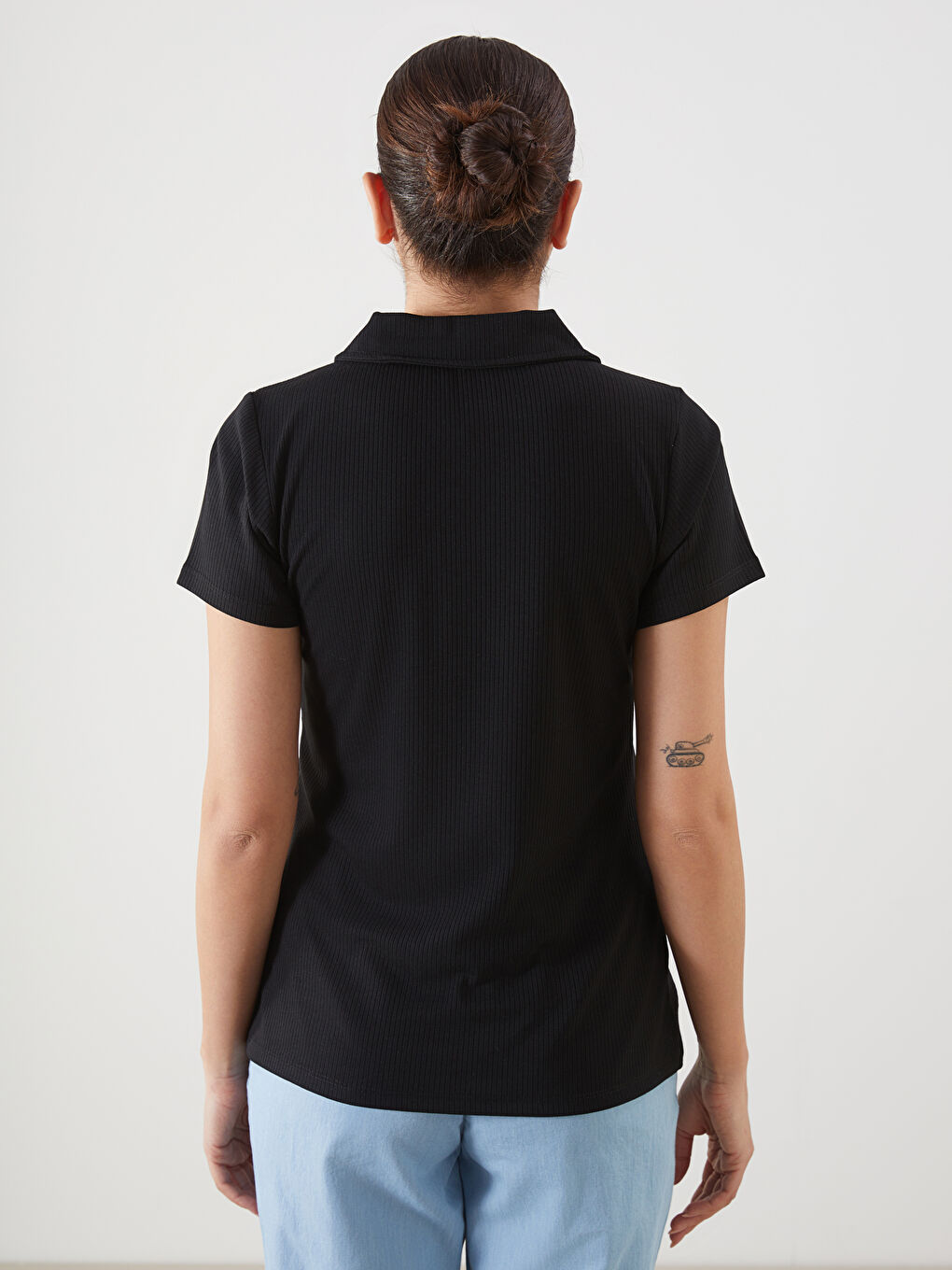T-shirt Texturé à Col Roulé pour Femmes-7
