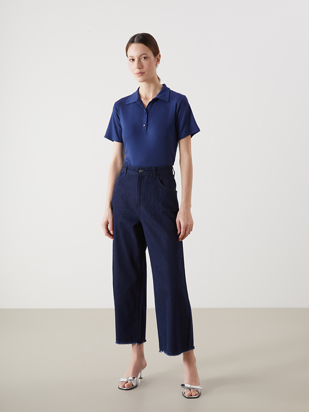 Polo Neck Textured Women's T-shirt-1