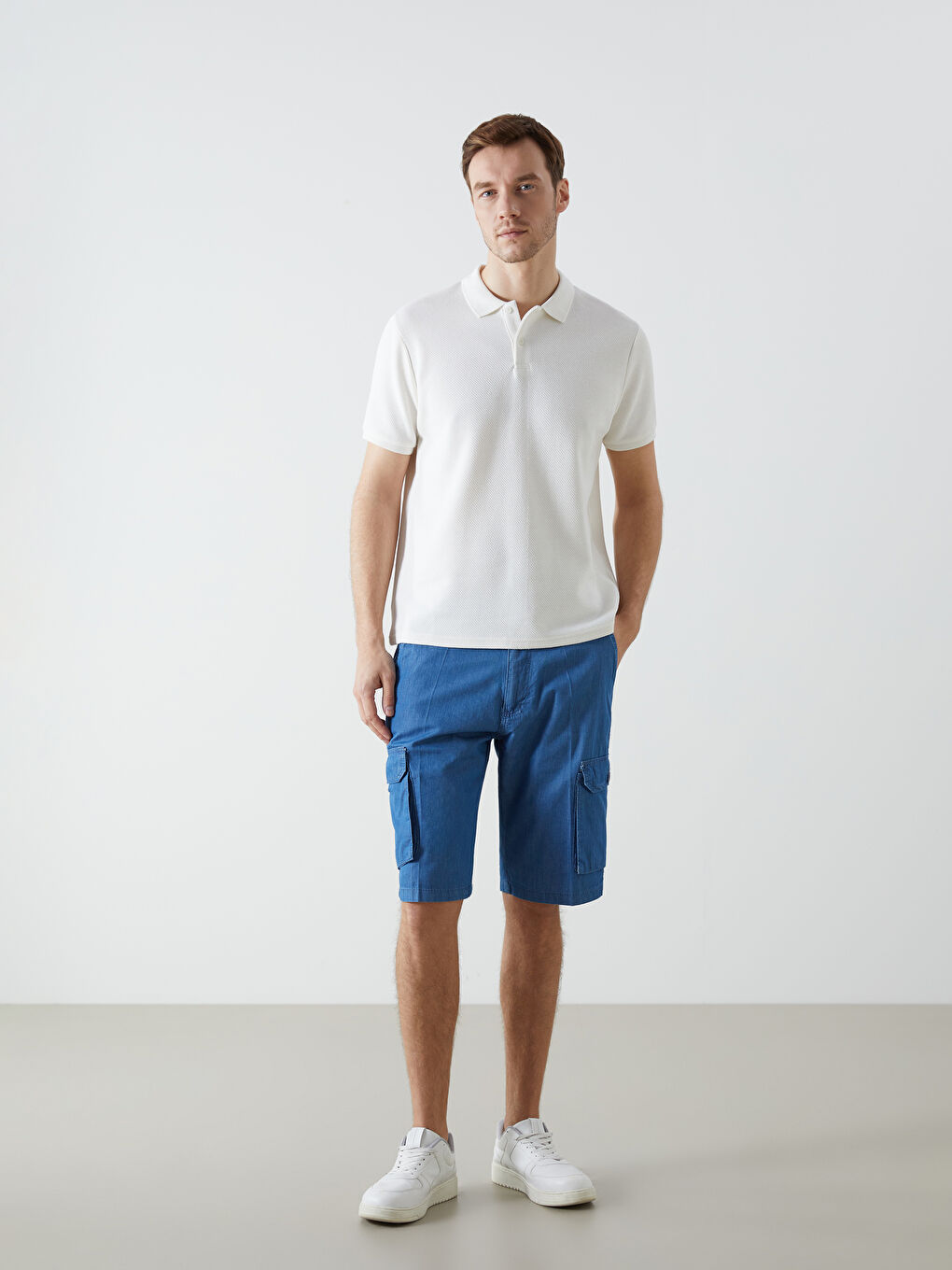 Mavi Standart Kalıp Erkek Kargo Şort