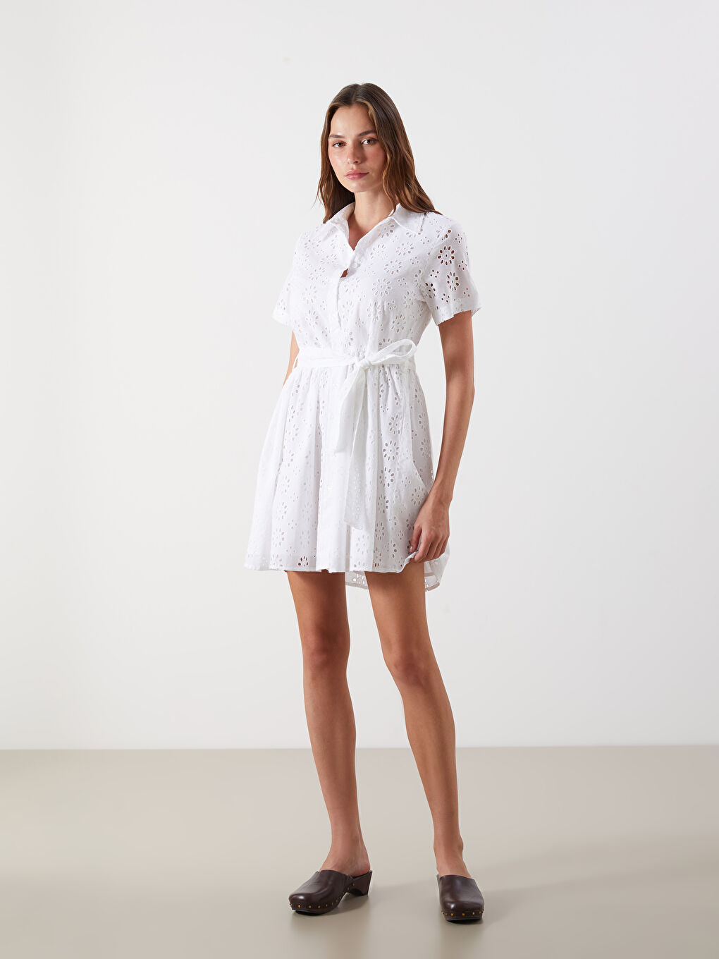 Frau WEISS Hemdblusenkleid