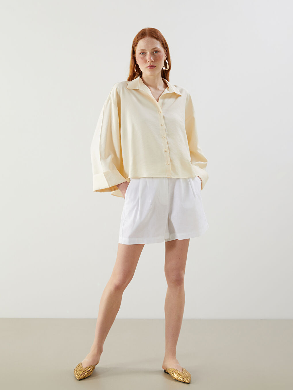 LCW Vision Woman ECRU Shorts -S5LA17Z8-R9J
