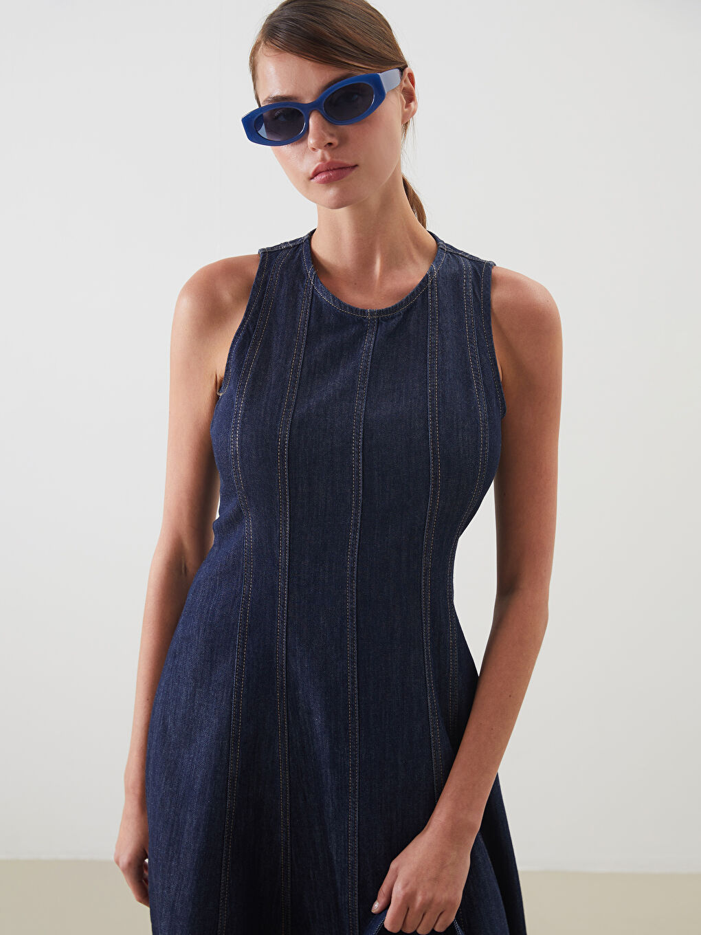 Crew Neck Denim Dress -S5LA85Z8-309