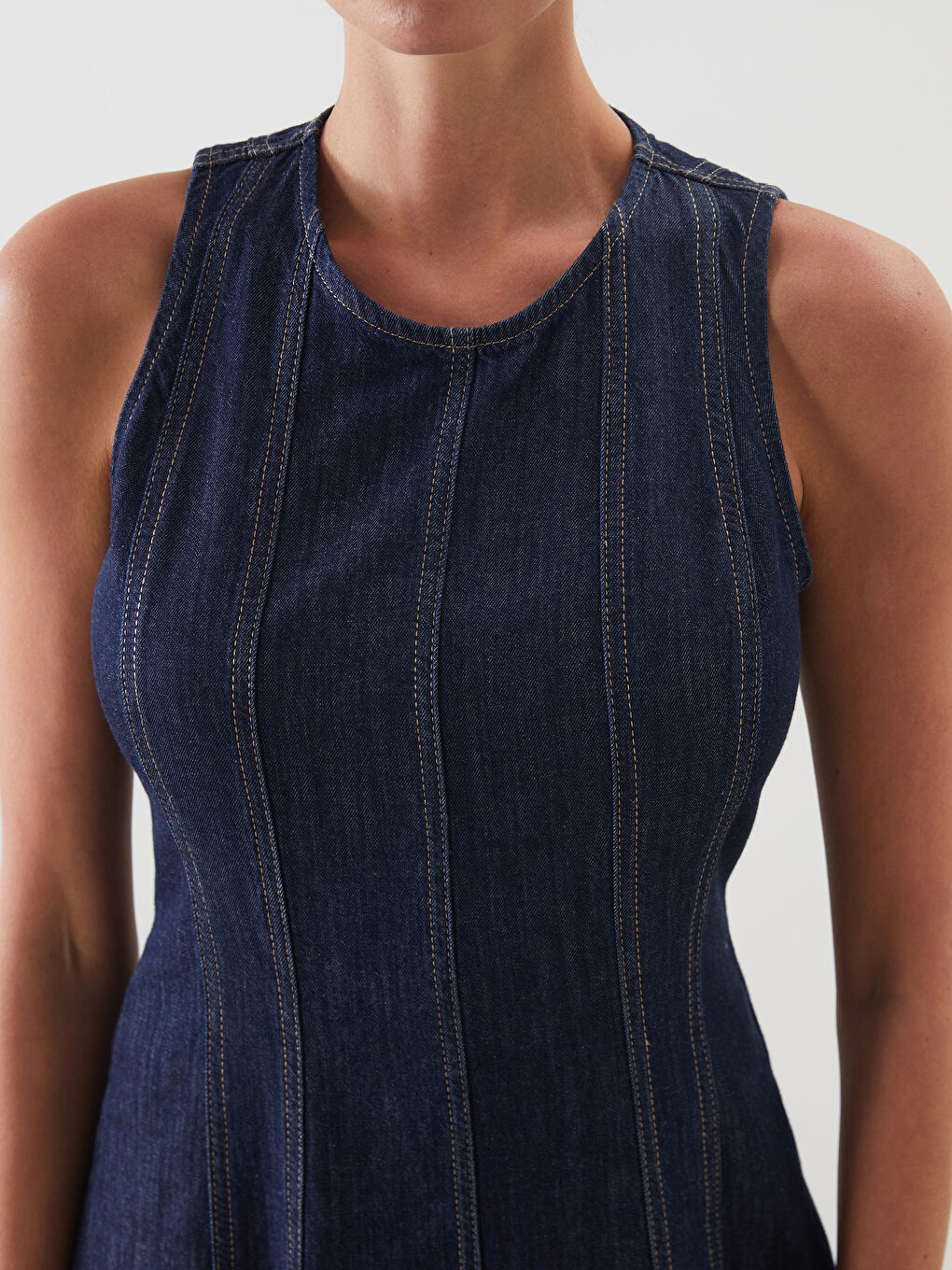 Crew Neck Denim Dress -S5LA85Z8-309
