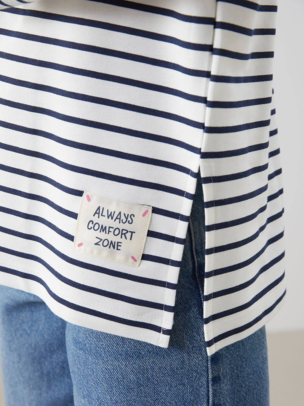 LCW Comfort Lacivert Bisiklet Yaka Çizgili Kadın Sweatshirt - 2